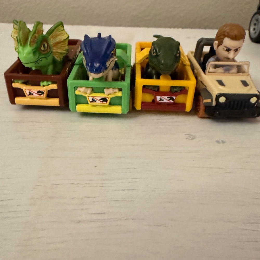 Jurassic Park Dino Jeep Set with Figures